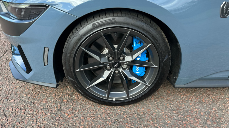 Ford Mustang 5.0 V8 Dark Horse 2dr Auto Petrol Coupe